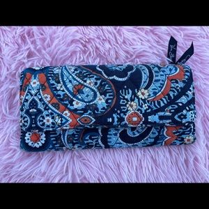 Vera Bradley wallet